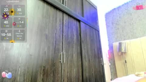 AVA online show from March 28, 2:44 am