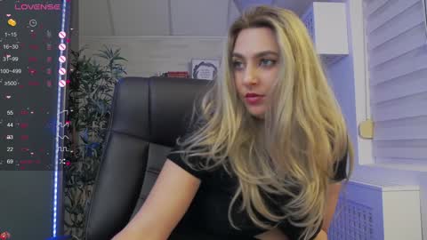    online show from February 8, 10:18 am