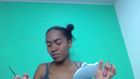 Snapshot of avalericherrycm101 chatting on November 12, 11:25 pm avalericherrycm101 online show from November 12, 11:25 pm