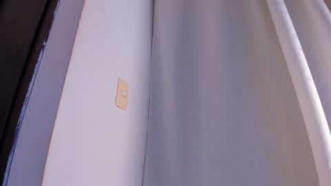 Avaline Help me reach 100 likes TRANSMISSION EVERY DAY FROM 39 PM online show from January 16, 1:27 am