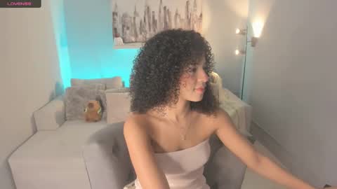 Snapshot of avalon_badger chatting on February 10, 3:42 pm Avalon online show from February 10, 3:42 pm