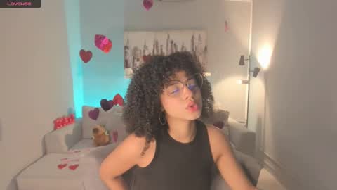 Snapshot of avalon_badger chatting on February 16, 5:15 pm Avalon online show from February 16, 5:15 pm