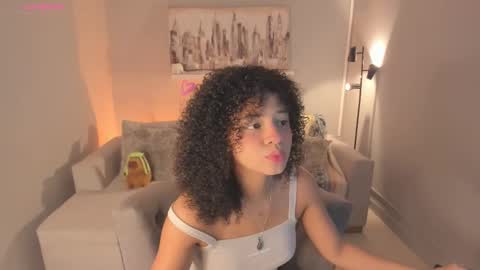 Snapshot of avalon_badger chatting on February 25, 4:00 pm Avalon online show from February 25, 4:00 pm