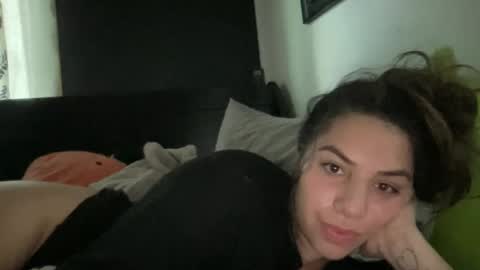 Snapshot of avamonroexo chatting on April 15, 10:43 pm Ava Monroe online show from April 15, 10:43 pm