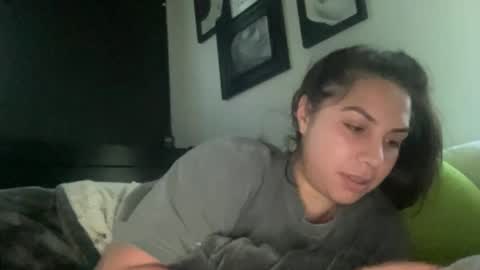Snapshot of avamonroexo chatting on June 3, 6:35 pm Ava Monroe online show from June 3, 6:35 pm