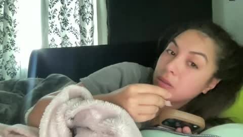 Snapshot of avamonroexo chatting on June 13, 5:55 pm Ava Monroe online show from June 13, 5:55 pm