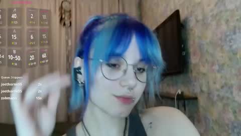 avaobierne online show from March 28, 4:28 pm