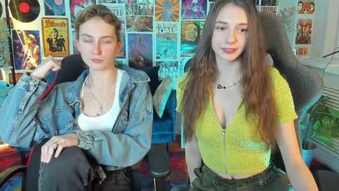 Avie online show from January 10, 3:06 pm