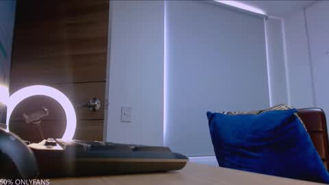 Hi im aqua is nice with me online show from January 11, 8:25 pm