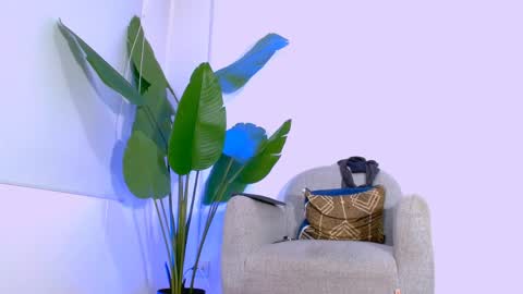 Snapshot of aveline_nuit chatting on June 3, 7:19 pm Hi im aqua is nice with me online show from June 3, 7:19 pm