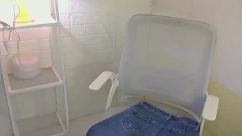 Rhian online show from March 10, 8:41 am