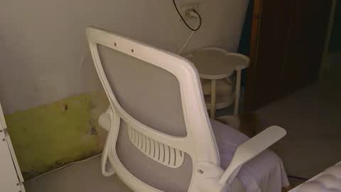 Rhian online show from April 8, 2:50 pm