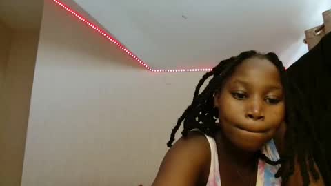 Avian online show from November 3, 1:34 pm