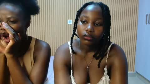 Avian online show from November 28, 3:25 pm