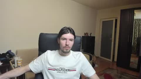 Snapshot of awesome_justin chatting on July 13, 8:11 pm Justin online show from July 13, 8:11 pm