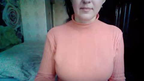 Snapshot of awesomeladyy chatting on January 20, 7:47 am awesomeladyy online show from January 20, 7:47 am