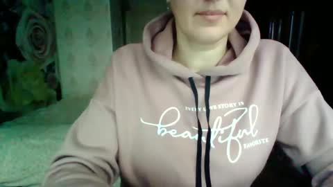 Snapshot of awesomeladyy chatting on January 29, 7:25 am awesomeladyy online show from January 29, 7:25 am