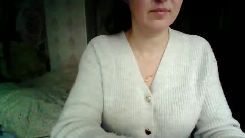 Snapshot of awesomeladyy chatting on February 4, 7:40 am awesomeladyy online show from February 4, 7:40 am