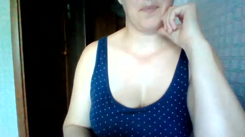 awesomeladyy online show from July 15, 8:52 am
