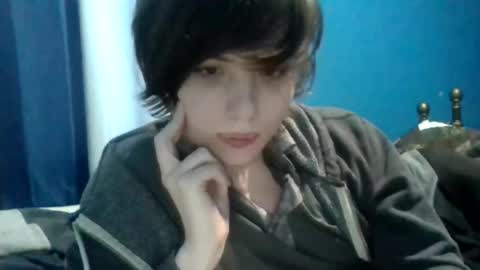 Snapshot of awesomename42 chatting on February 10, 10:58 pm awesomename42 online show from February 10, 10:58 pm