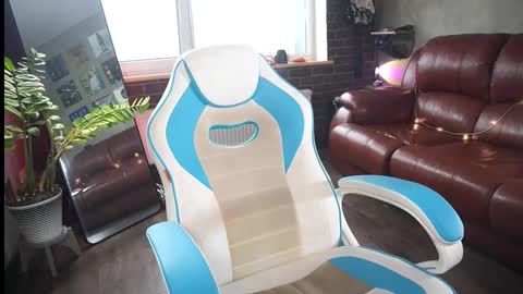 Alice online show from October 21, 11:22 am