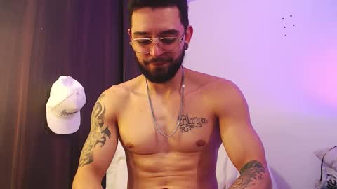 Independiente Model online show from November 5, 4:07 pm