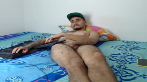 Snapshot of axel_ag chatting on December 17, 4:21 pm Axel online show from December 17, 4:21 pm