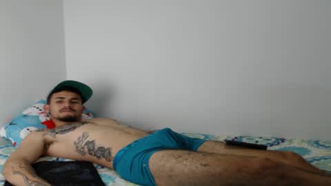 Snapshot of axel_ag chatting on December 25, 10:59 pm Axel online show from December 25, 10:59 pm