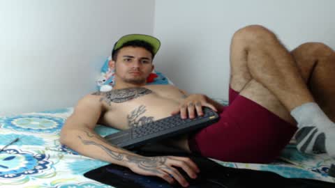 Snapshot of axel_ag chatting on December 29, 7:00 pm Axel online show from December 29, 7:00 pm