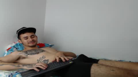 Snapshot of axel_ag chatting on January 2, 6:34 pm Axel online show from January 2, 6:34 pm