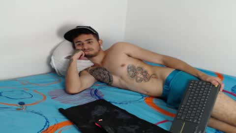 Snapshot of axel_ag chatting on January 10, 6:17 pm Axel online show from January 10, 6:17 pm