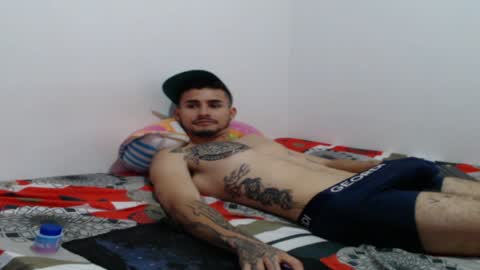 Snapshot of axel_ag chatting on January 19, 2:06 pm Axel online show from January 19, 2:06 pm