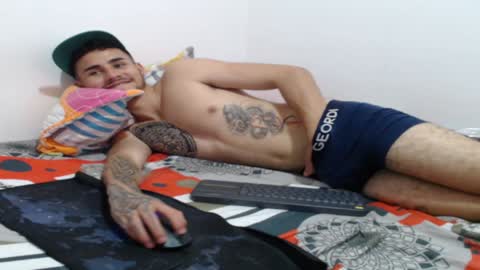 Snapshot of axel_ag chatting on January 19, 5:07 pm Axel online show from January 19, 5:07 pm