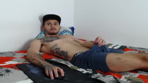 Snapshot of axel_ag chatting on January 31, 2:28 pm Axel online show from January 31, 2:28 pm
