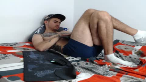 Snapshot of axel_ag chatting on February 1, 5:58 pm Axel online show from February 1, 5:58 pm