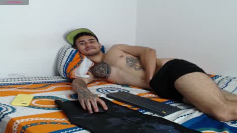 Snapshot of axel_ag chatting on February 6, 2:37 pm Axel online show from February 6, 2:37 pm