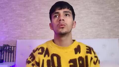 Snapshot of axel_draven chatting on July 6, 12:35 pm axel_draven online show from July 6, 12:35 pm