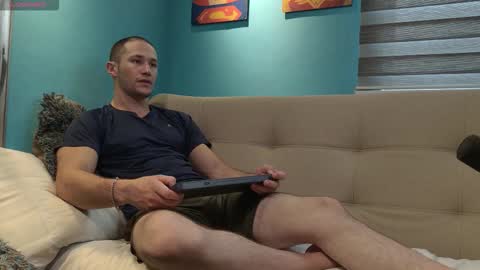 Axel Fairchaild online show from October 4, 2:26 pm