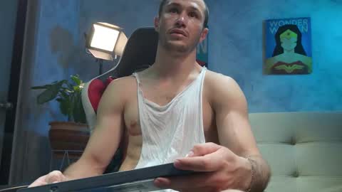 Axel Fairchaild online show from February 14, 1:08 pm