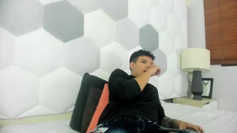 Axel Forte online show from April 15, 1:40 pm