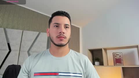 Snapshot of axel_grey_ chatting on February 8, 12:30 pm axel_grey_ online show from February 8, 12:30 pm