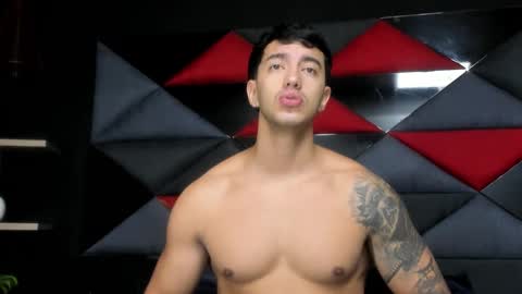 Snapshot of axel_hendrick chatting on February 19, 12:12 pm axel_hendrick online show from February 19, 12:12 pm