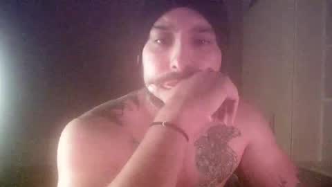 Snapshot of axel_jax chatting on November 17, 2:56 pm axel_jax online show from November 17, 2:56 pm