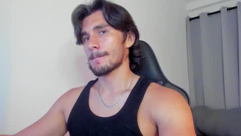 Snapshot of axel_owen chatting on September 20, 11:17 pm Axel online show from September 20, 11:17 pm