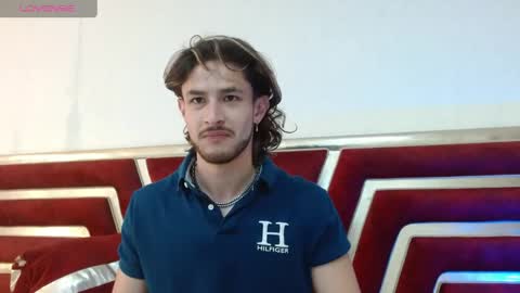 Axel  online show from April 21, 2:51 am