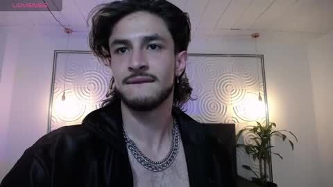 Axel  online show from April 29, 2:43 pm