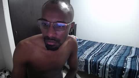 axel rios online show from November 29, 7:33 am