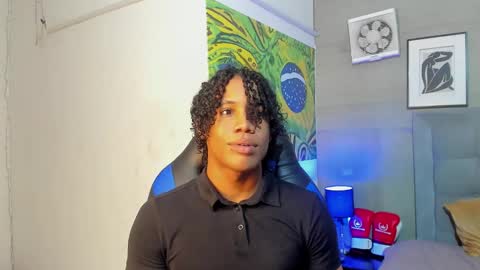 Snapshot of axel_silva3 chatting on January 10, 12:29 pm AXEL SILVA online show from January 10, 12:29 pm