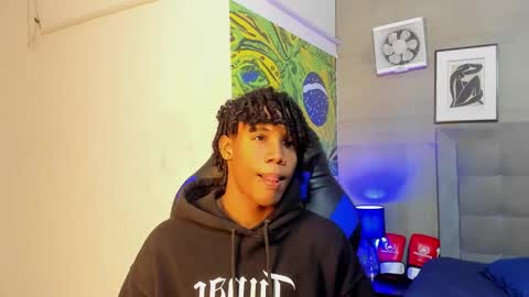 Snapshot of axel_silva3 chatting on January 18, 12:31 pm AXEL SILVA online show from January 18, 12:31 pm