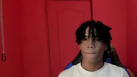 Snapshot of axel_silva3 chatting on February 11, 12:32 pm AXEL SILVA online show from February 11, 12:32 pm